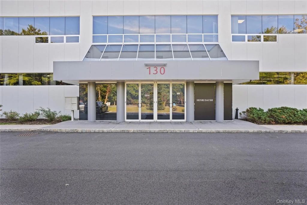 130 Business Park Drive, Armonk