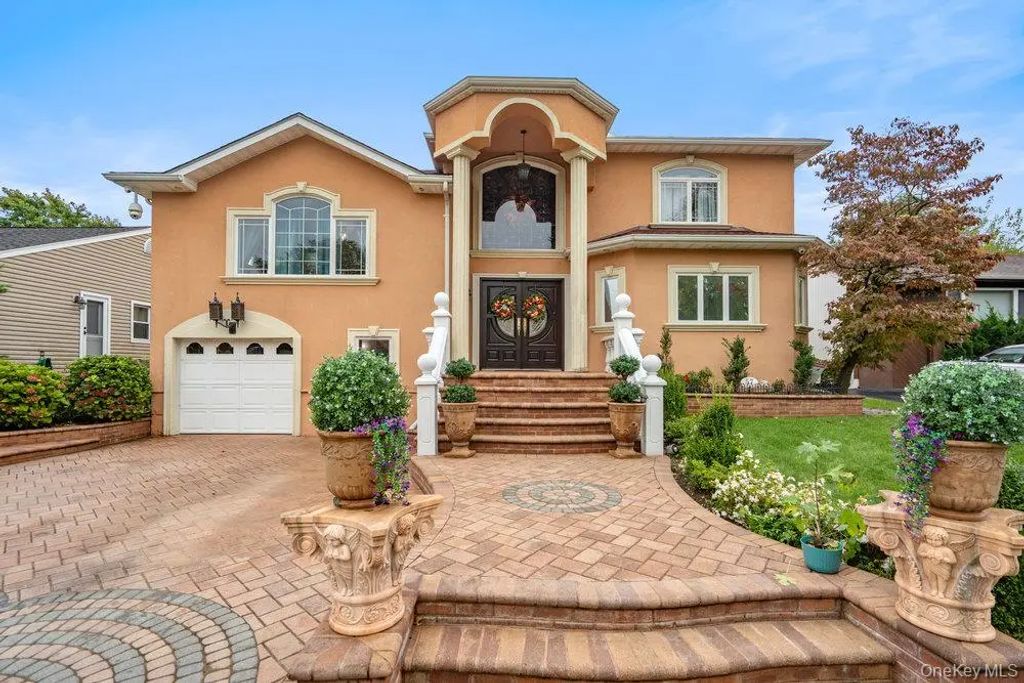 57 Southgate Road, Valley Stream