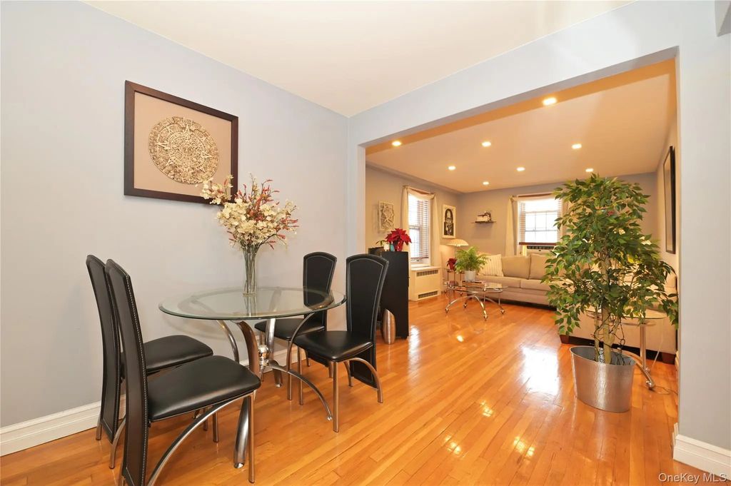 139-09 84th Drive # 306, Briarwood