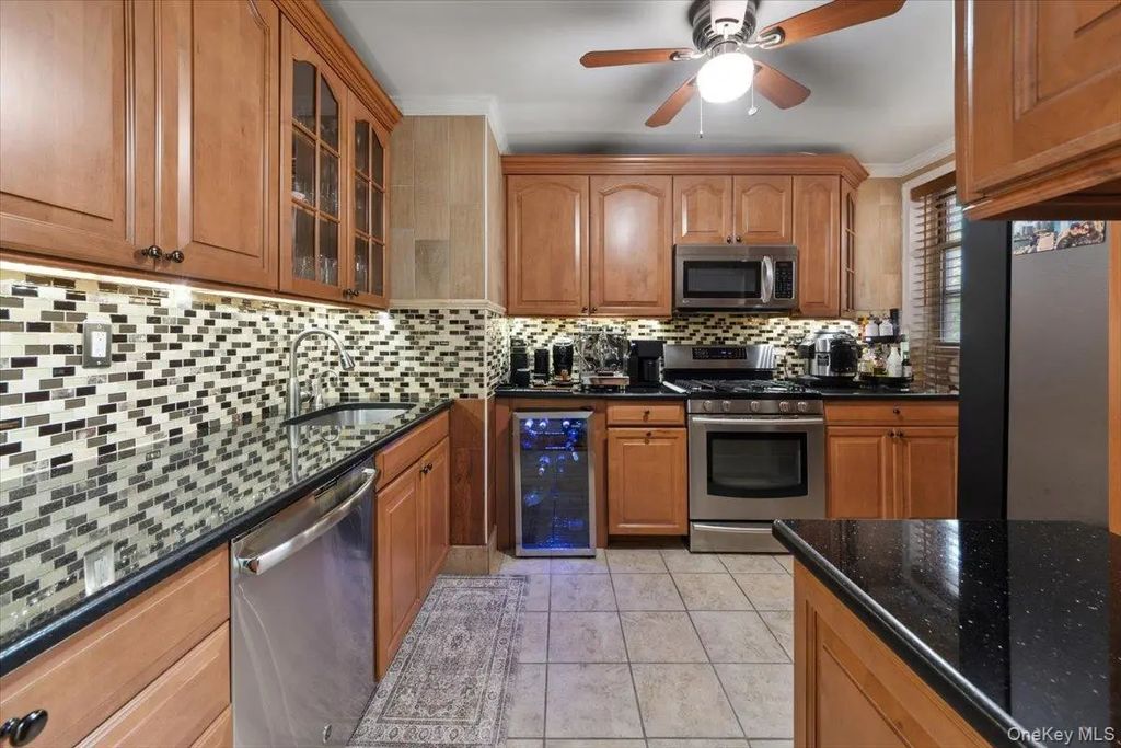 5 Sadore Lane # 5p, Yonkers