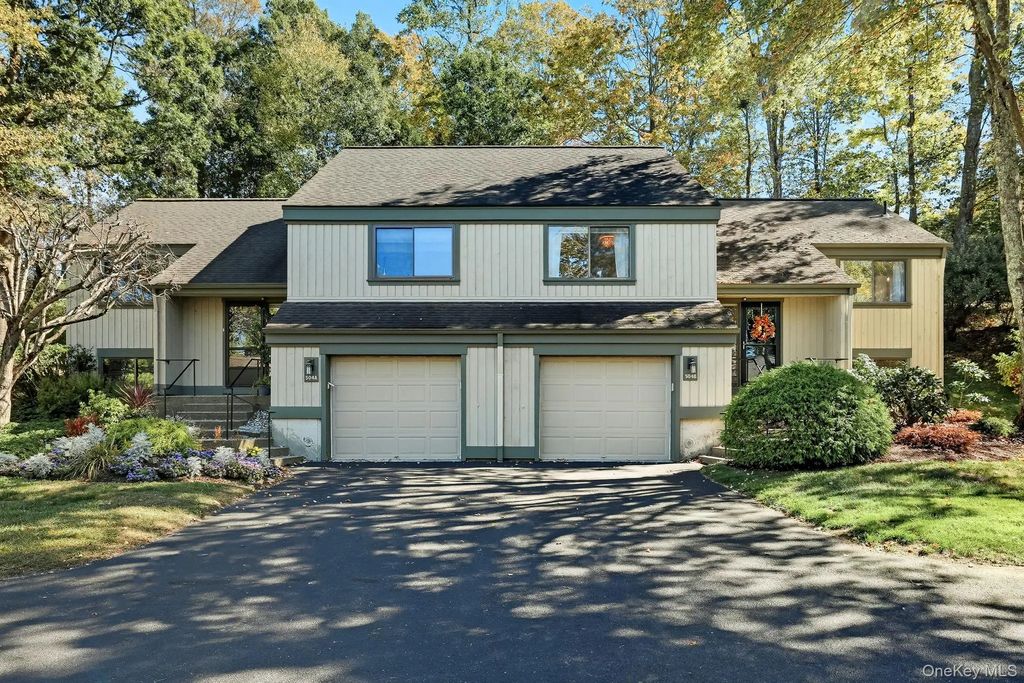 504 Heritage Hills # B, Somers