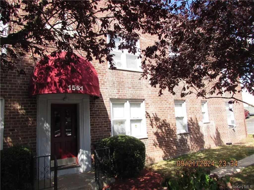 1561 Central Park Ave # I-5, Yonkers