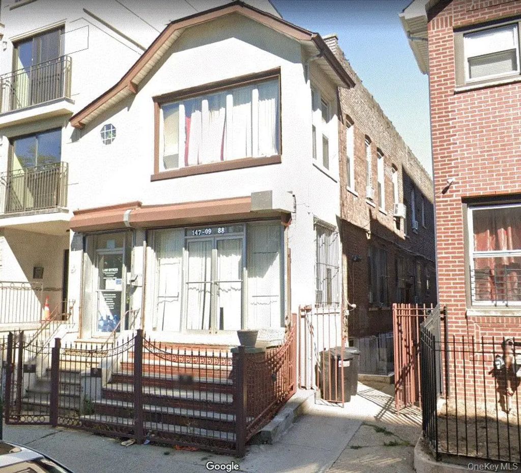 147-09 88 Ave, Jamaica