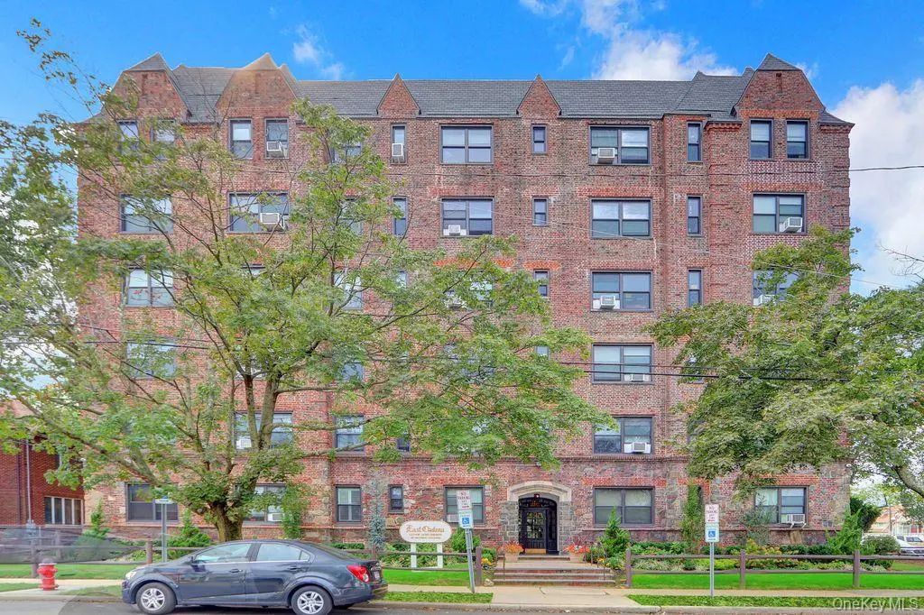 141 Woodmere Boulevard # 6e, Woodmere