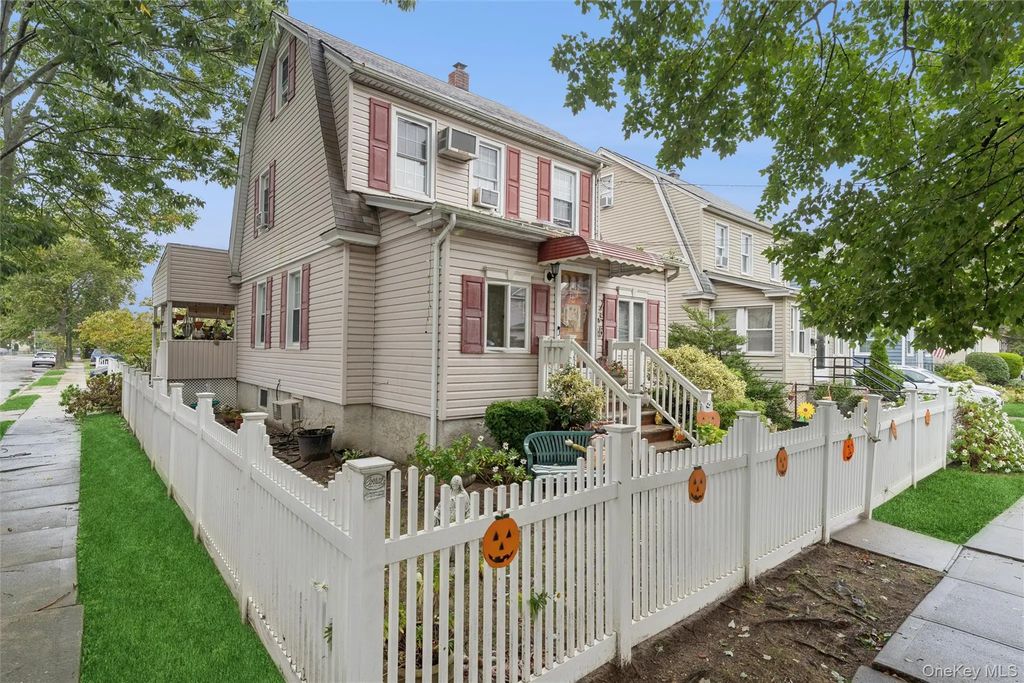 128 Fairfield Street, Valley Stream