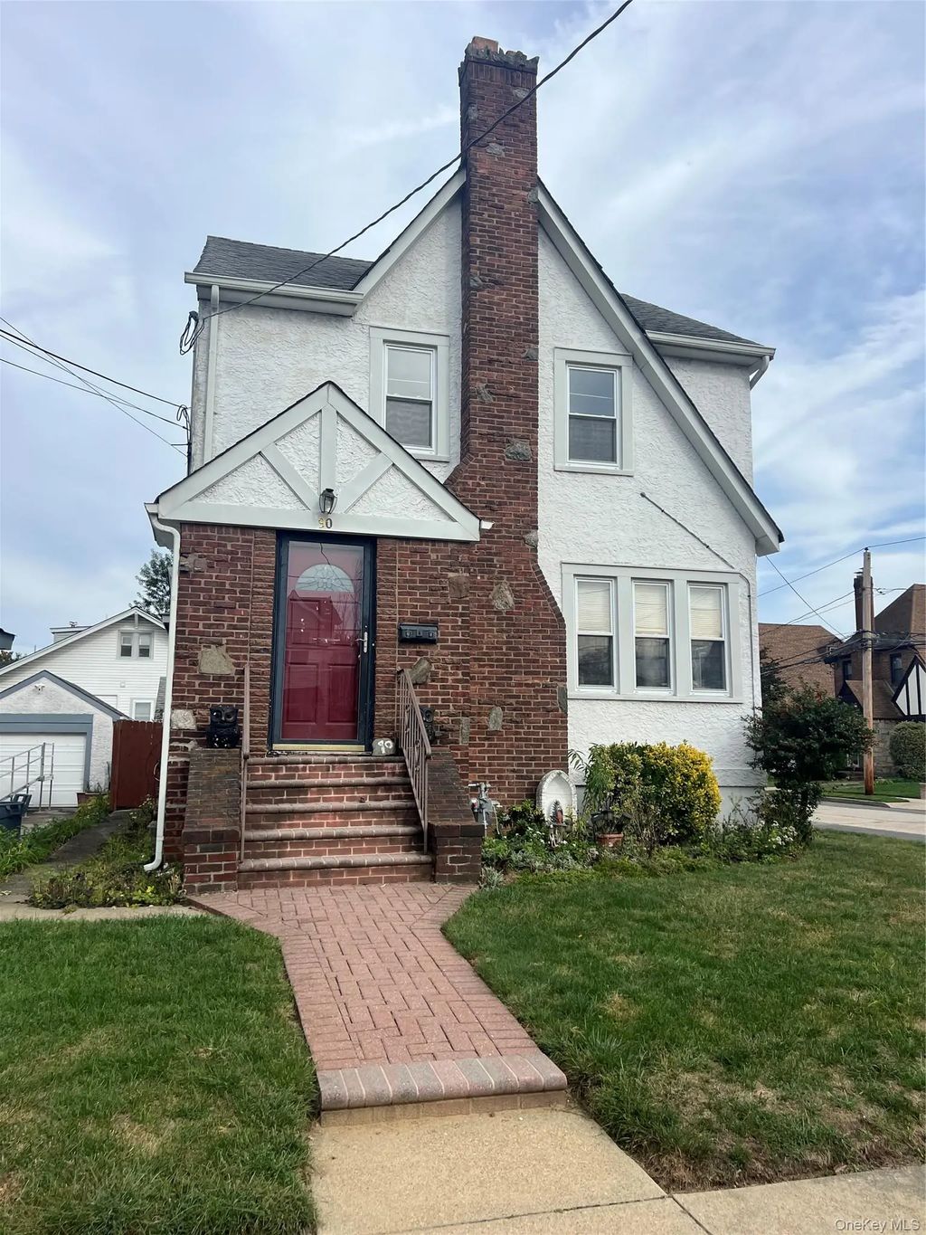 90 Pearsall Avenue, Lynbrook
