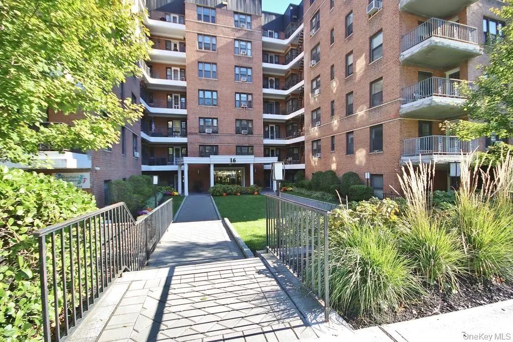 16 N Broadway # 5r, White Plains