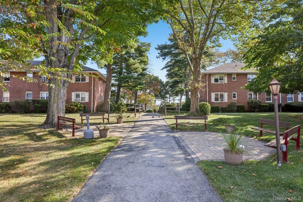 121 N Broadway # 12a, White Plains