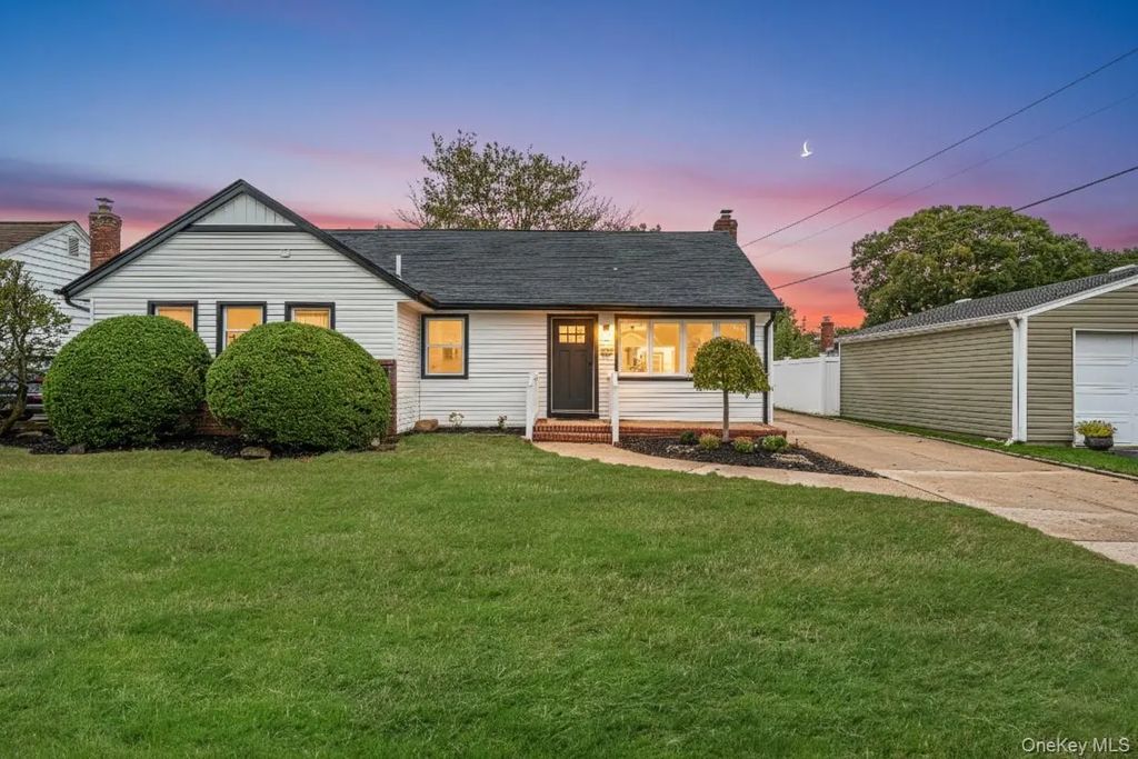 761 Barkley Avenue, East Meadow