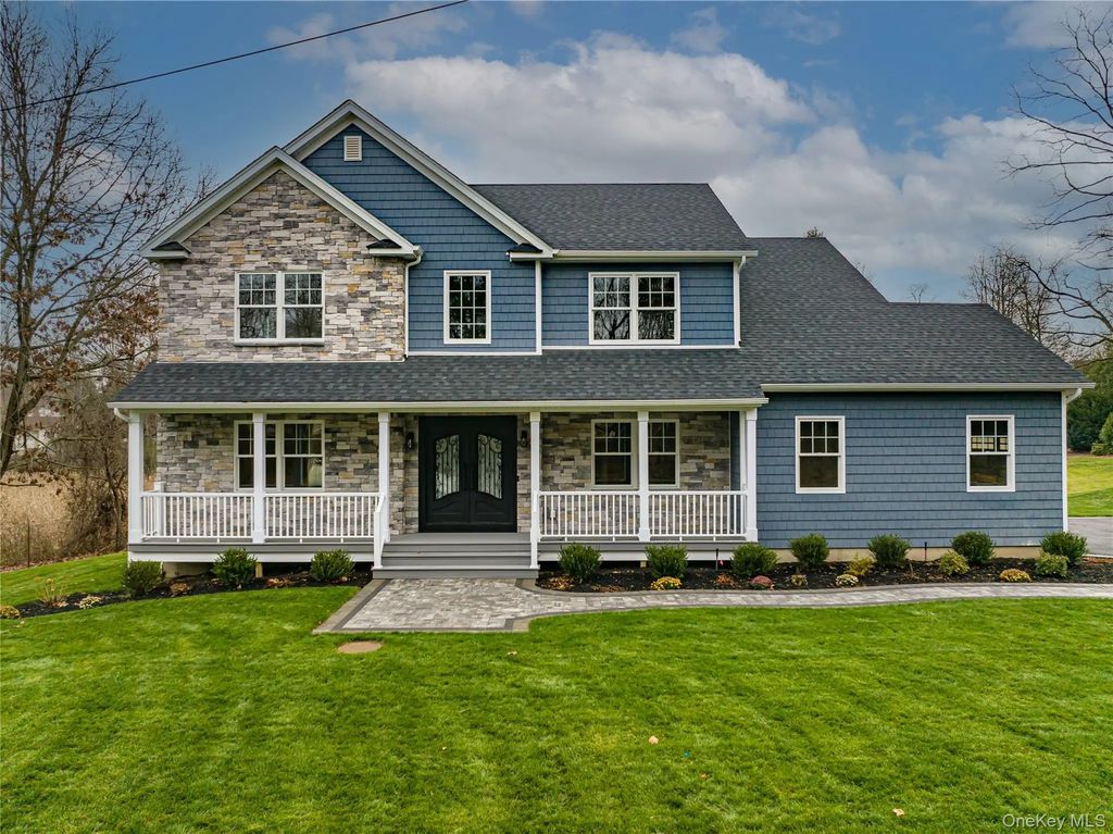 176 Southern Boulevard, Nesconset