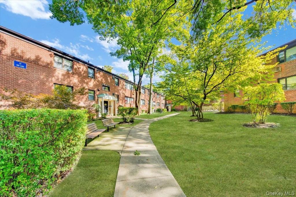 101 Beacon Hill Drive # 13, Dobbs Ferry