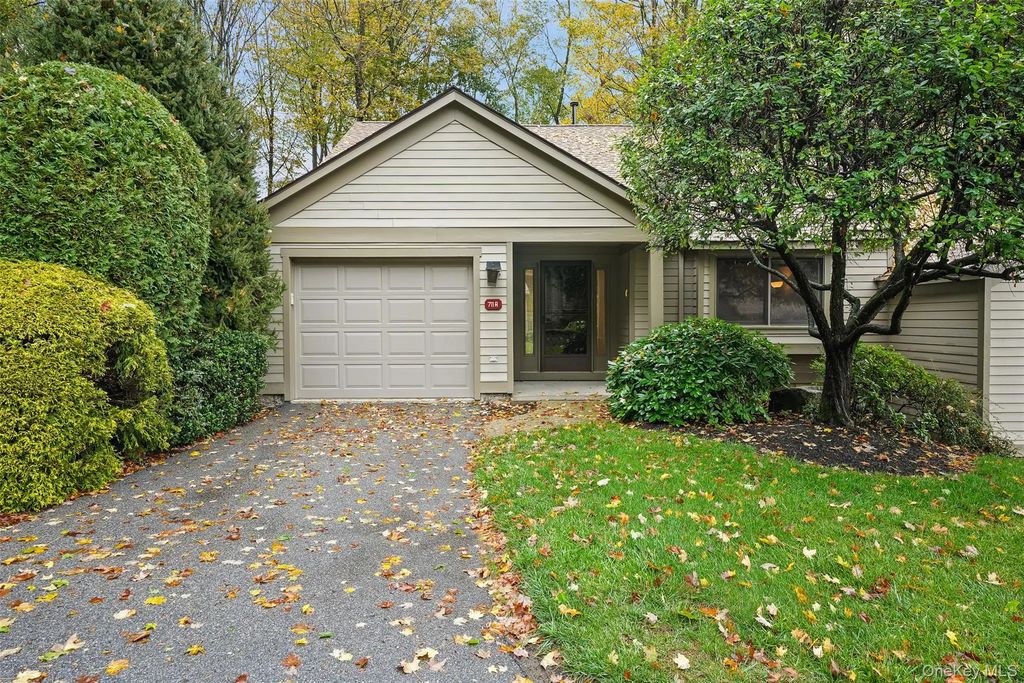 711 Heritage Hills Drive # A, Somers
