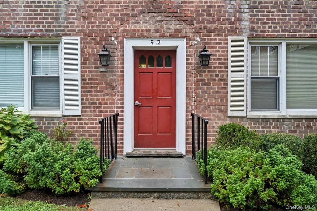 14 Soundview Avenue # 12, White Plains