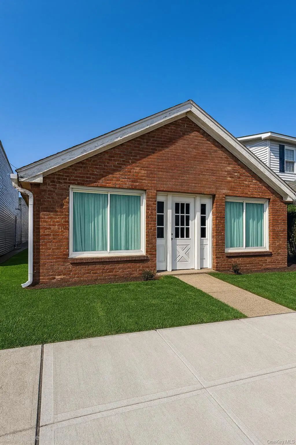 3579 Merrick Road, Seaford