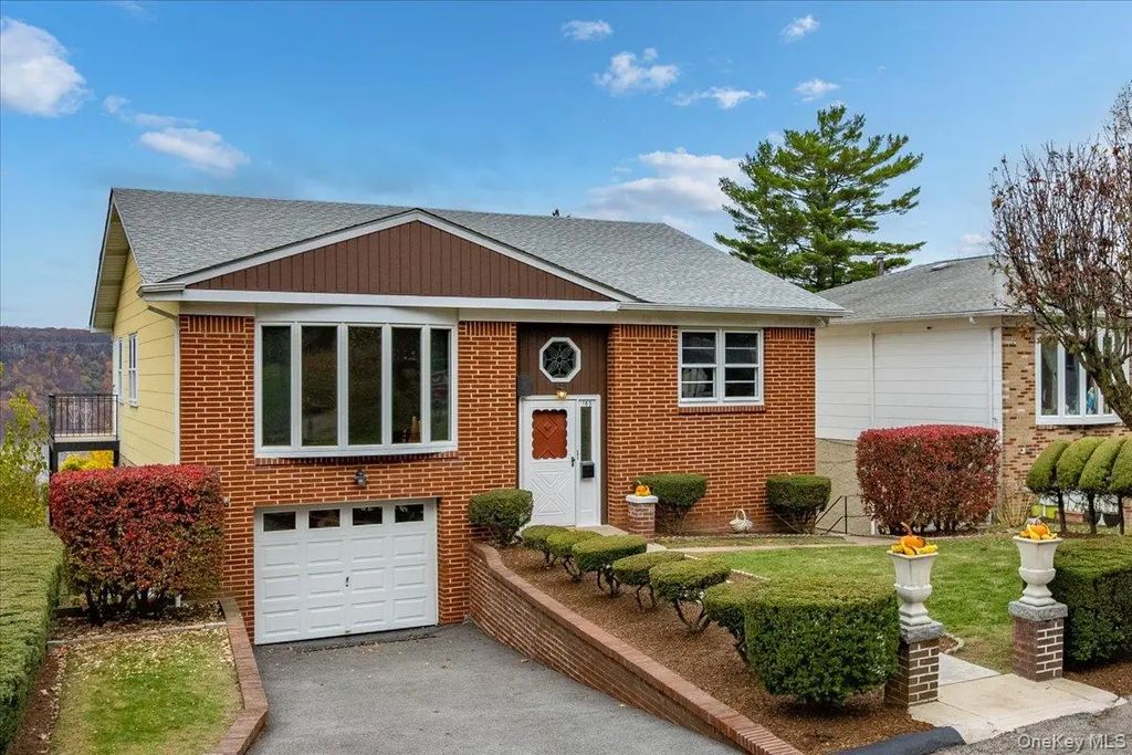 183 Hudson Terrace, Yonkers