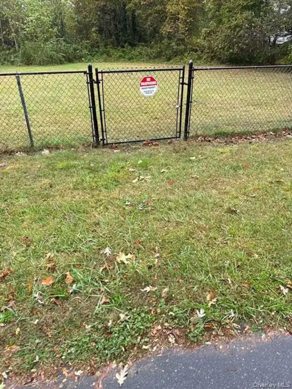 Lot Avondale Drive, Shirley