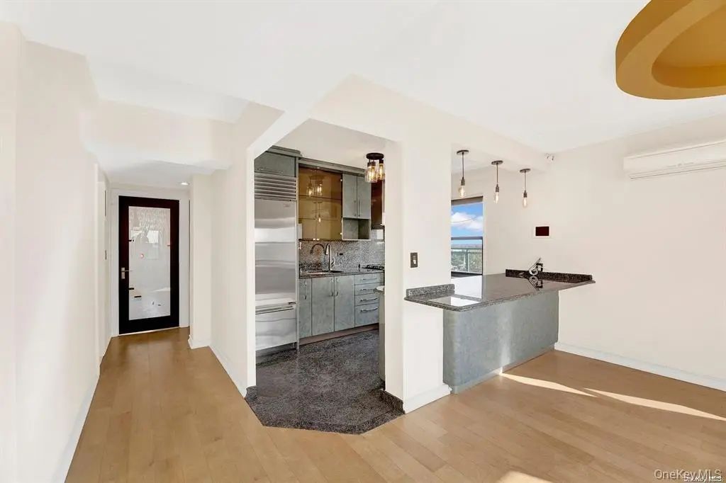 109-33 71st Road # 11a, Forest Hills