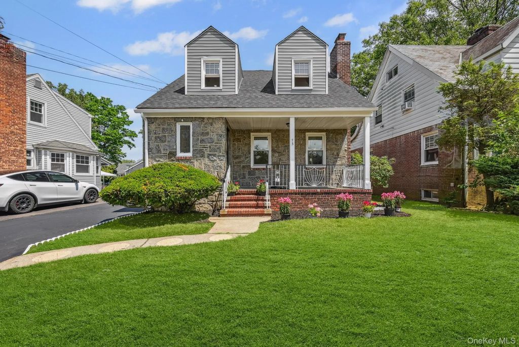 73 Broadway, Valley Stream