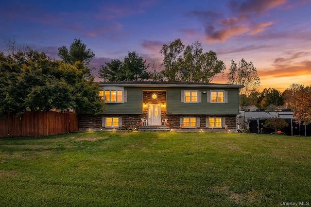 1 Four Winds Drive, Lagrangeville