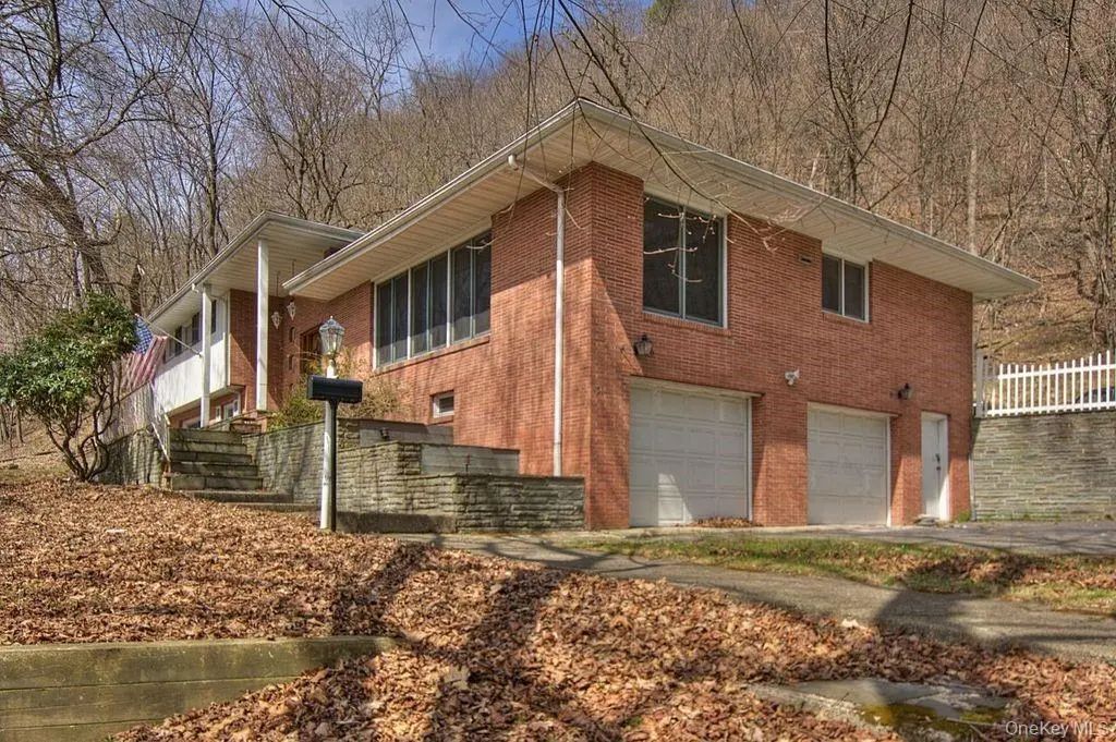 51 West Main Street, Port Jervis