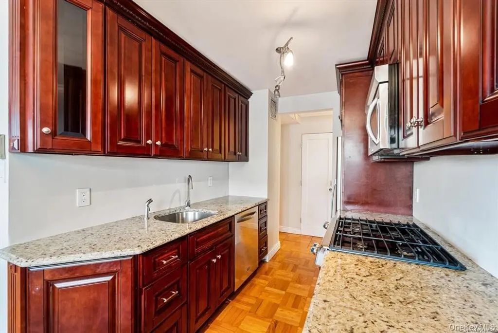 18-05 215th Street # 14s, Bayside