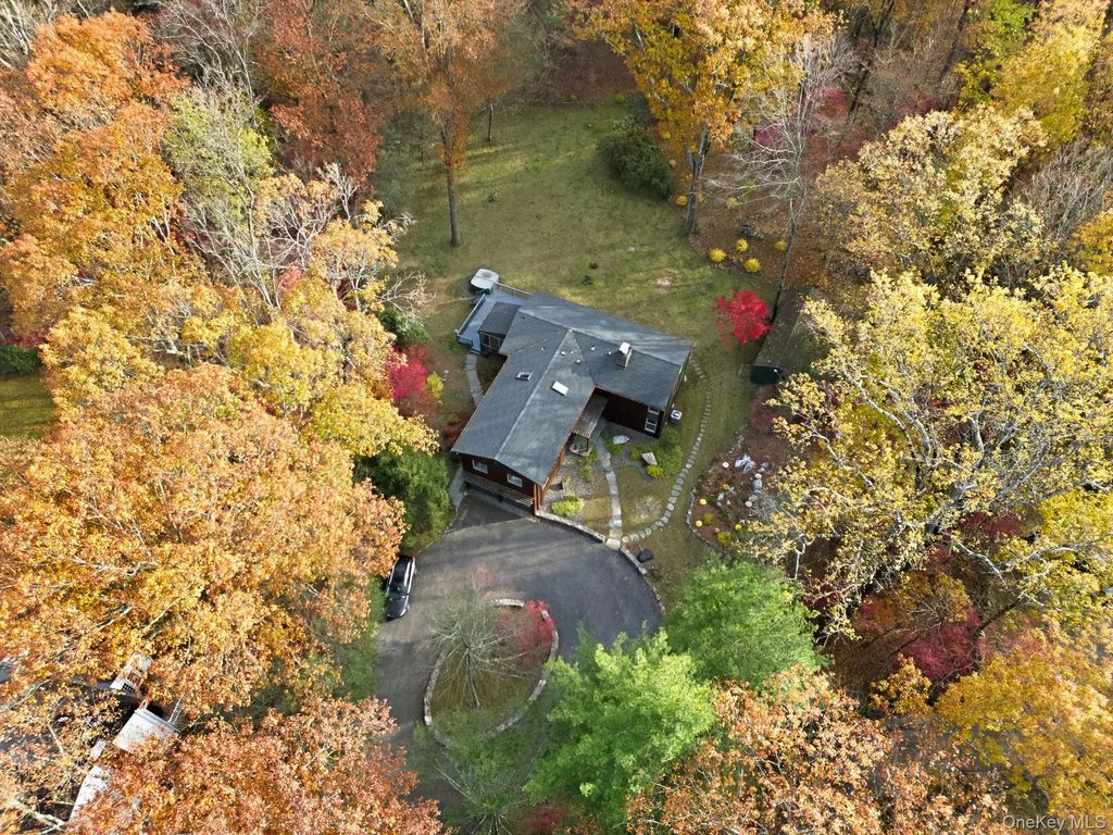 14 Valley Lane, Chappaqua