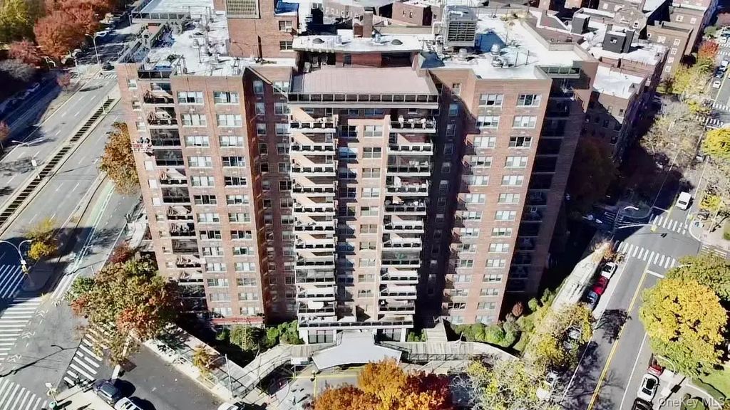 70-20 108th Street # 2k, Forest Hills