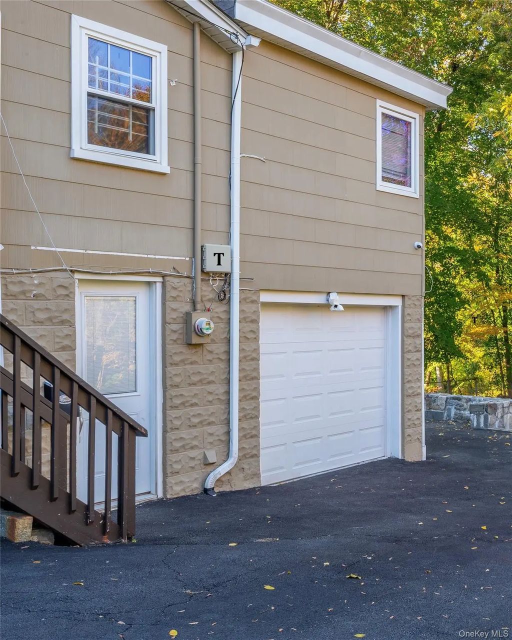 33 Hollowbrook Court N, Cortlandt Manor