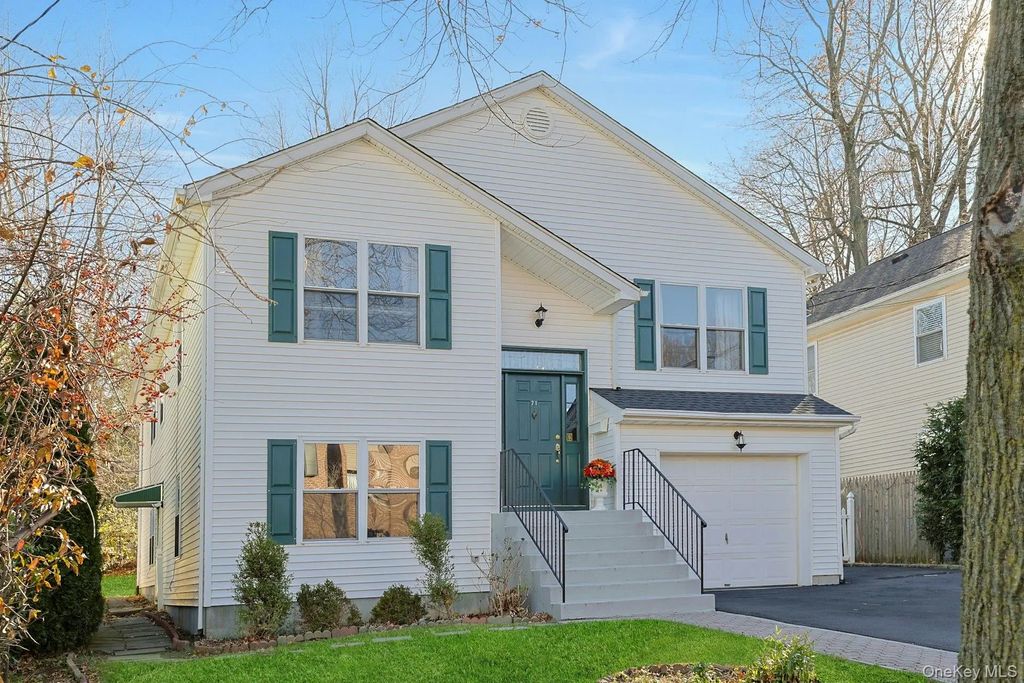 71 Holland Avenue, White Plains