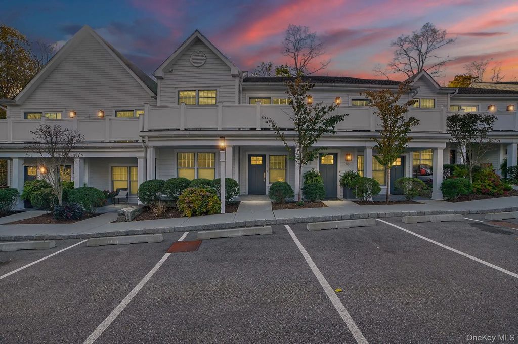 470 Main Street # 12, Armonk