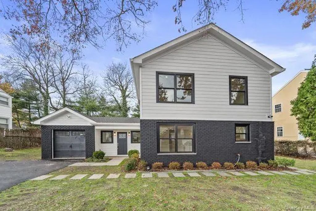171 Windermere Drive, Yonkers