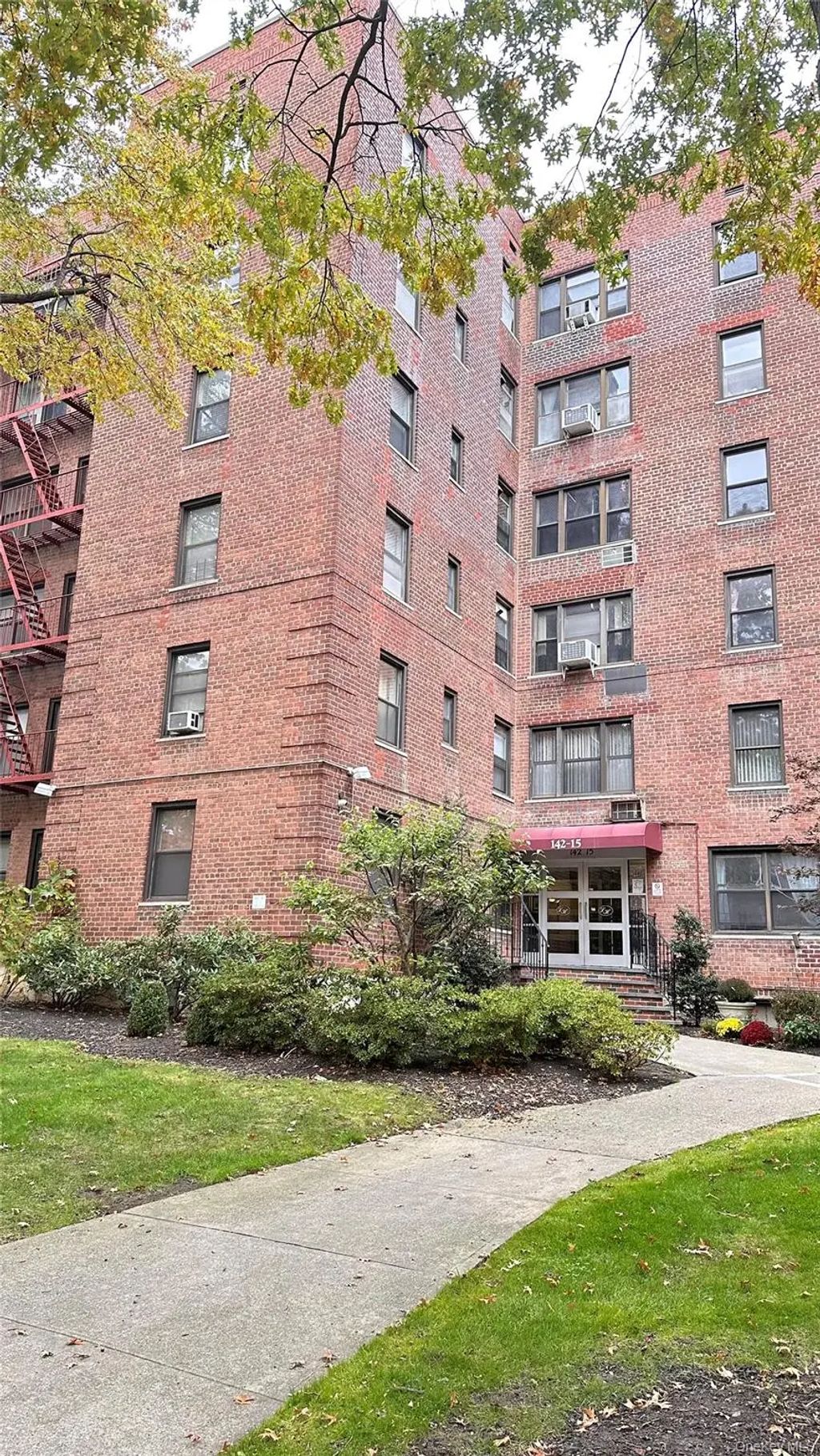 14215 26th Avenue # 5f, Flushing