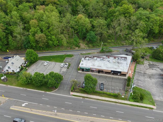 589 Route 303 # 2, Blauvelt