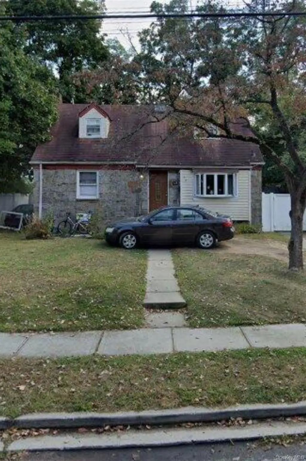 123 Smith Street, Roosevelt