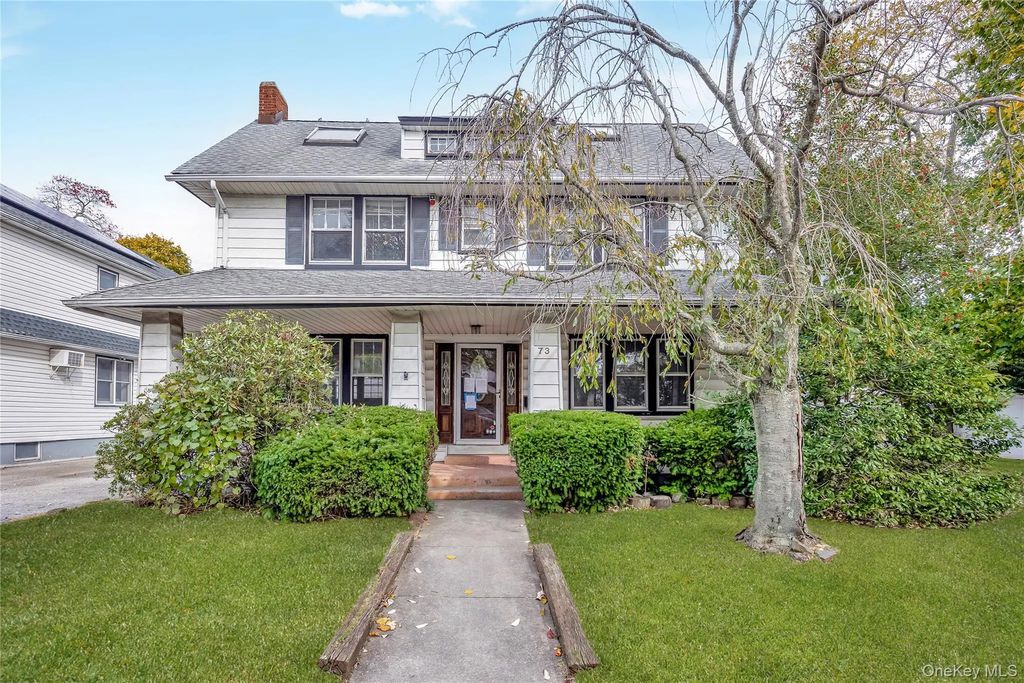 73 Peterson Place, Lynbrook