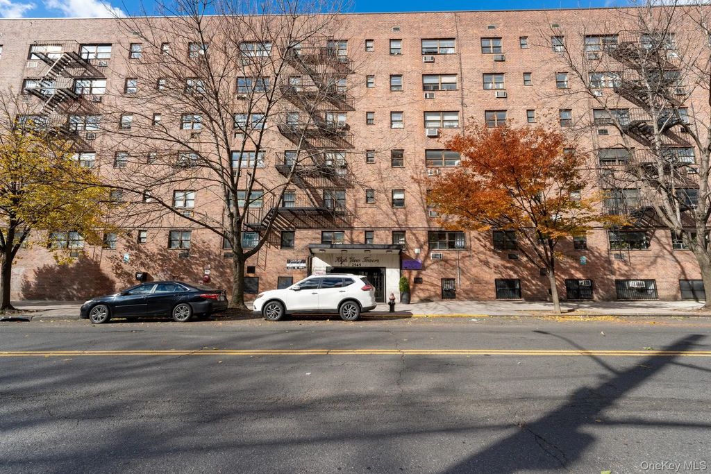 2545 Sedgwick Avenue # 4h, Bronx