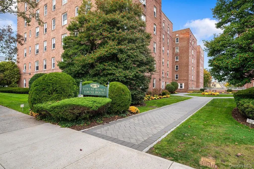 70 Locust Avenue # B101, New Rochelle