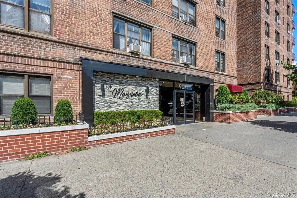 90-11 35 Avenue # 1d, Jackson Heights