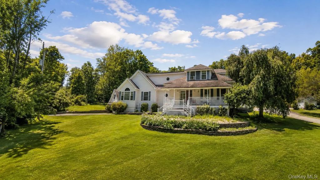 179 Reservoir Road, Middletown