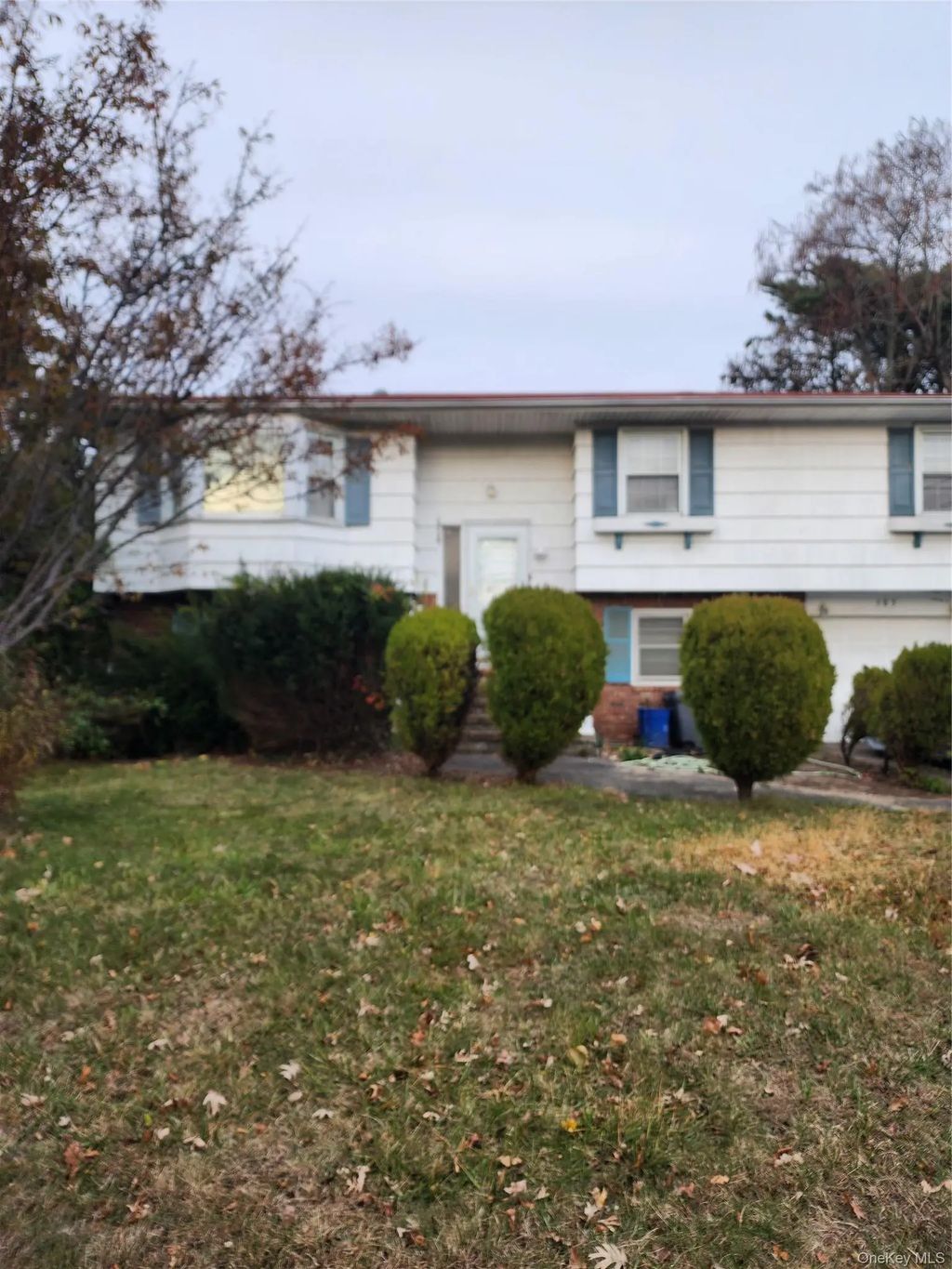 583 Centerwood Street, West Babylon