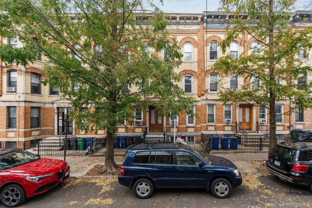 2009 Palmetto Street, Ridgewood