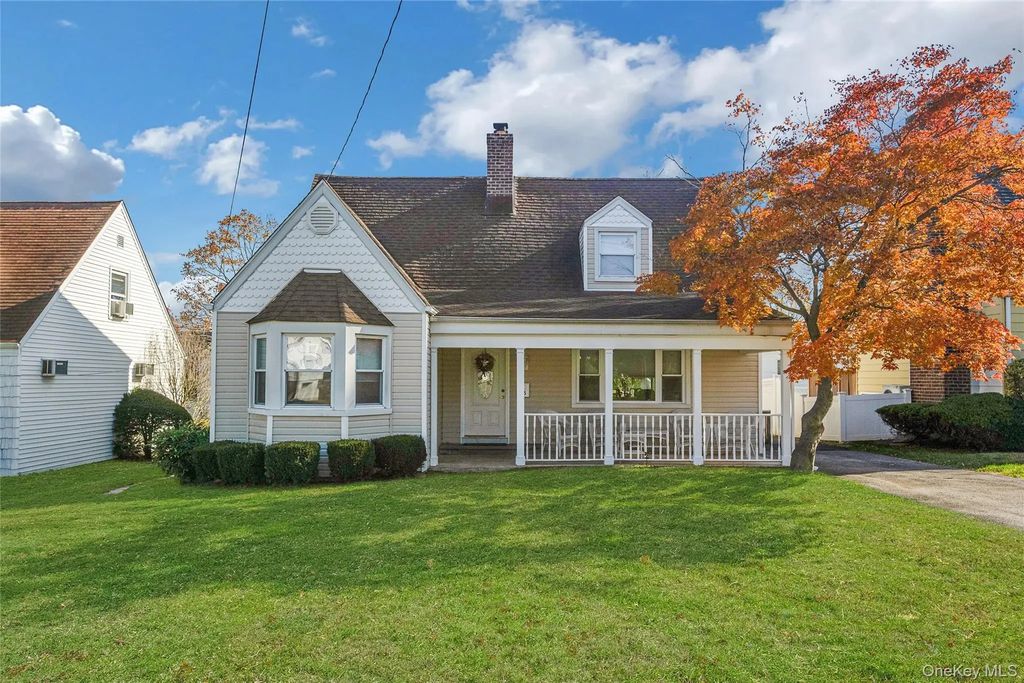 15 Andrew Road, Eastchester