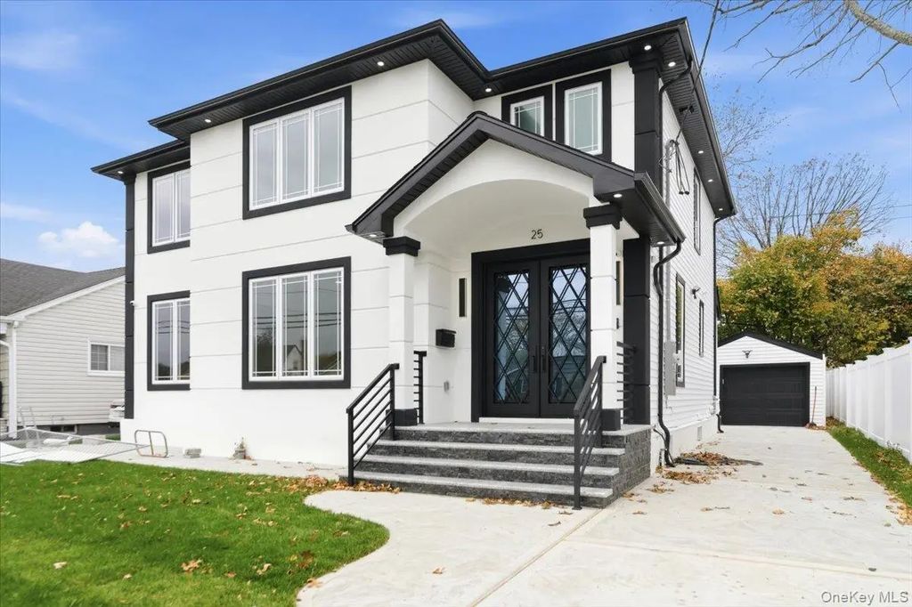 25 Countisbury Avenue, Valley Stream