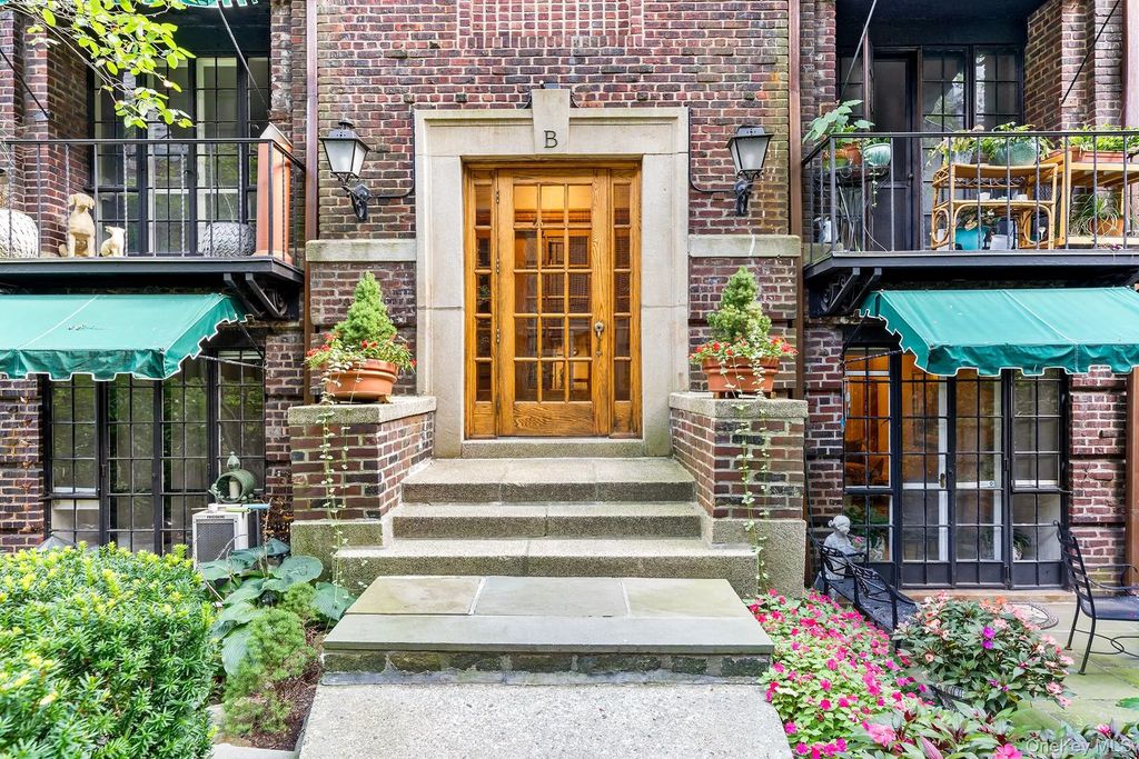 20 N Broadway # B306, White Plains