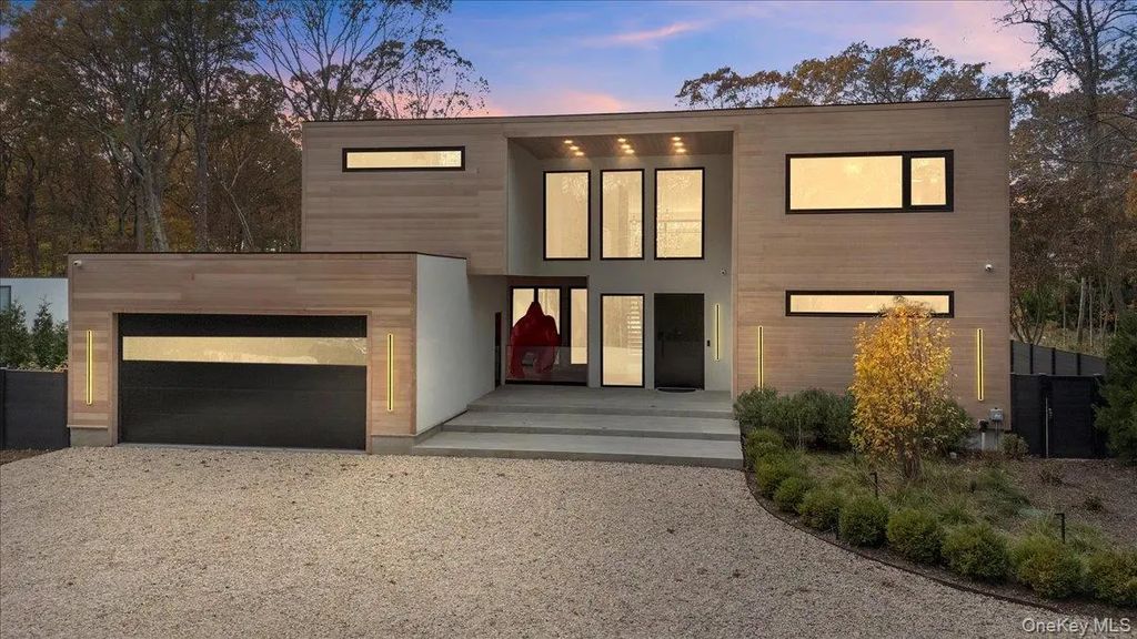 21 Westwood Road, Wainscott