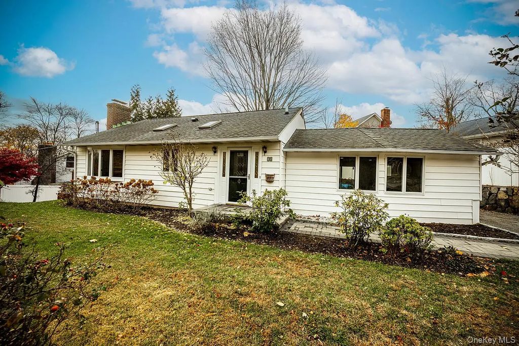 72 Old Post Road N, Croton-on-Hudson