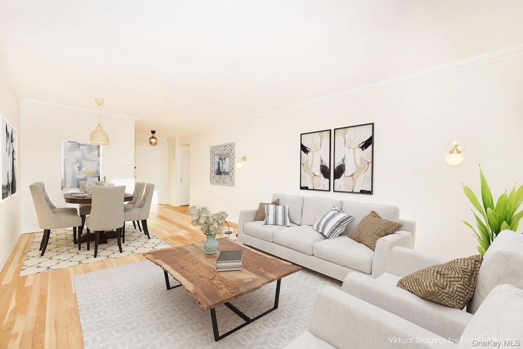 1 Birchwood Court 5h, Mineola