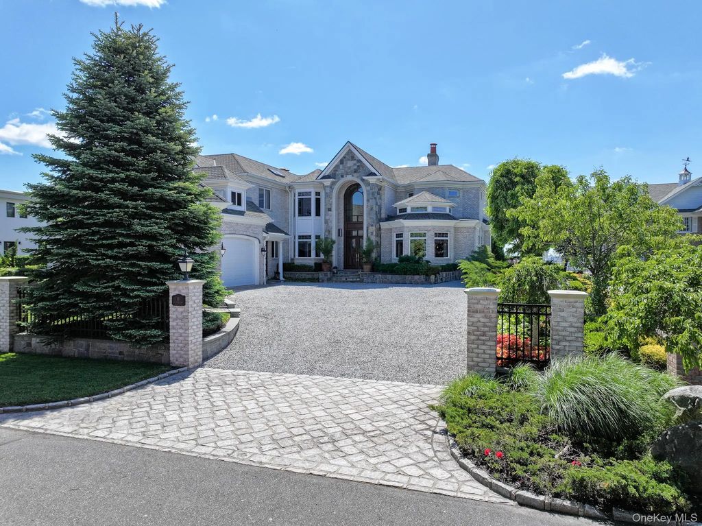 N/A, West Islip