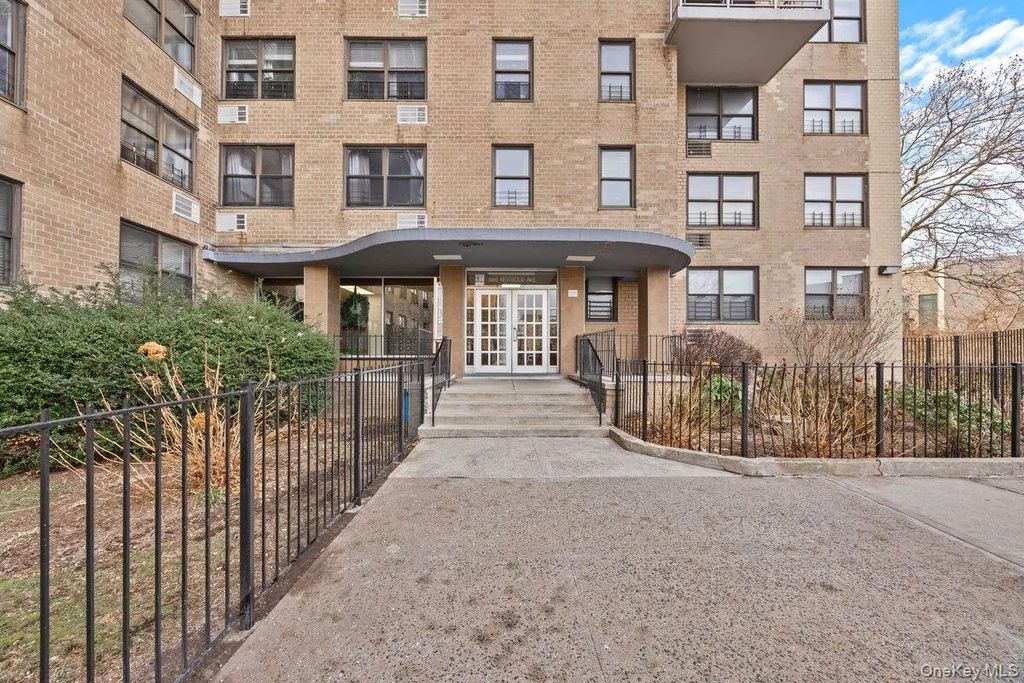 1966 Newbold Avenue # 408, Bronx