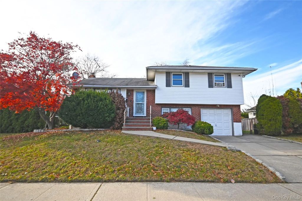 89 Osborne Road, West Hempstead